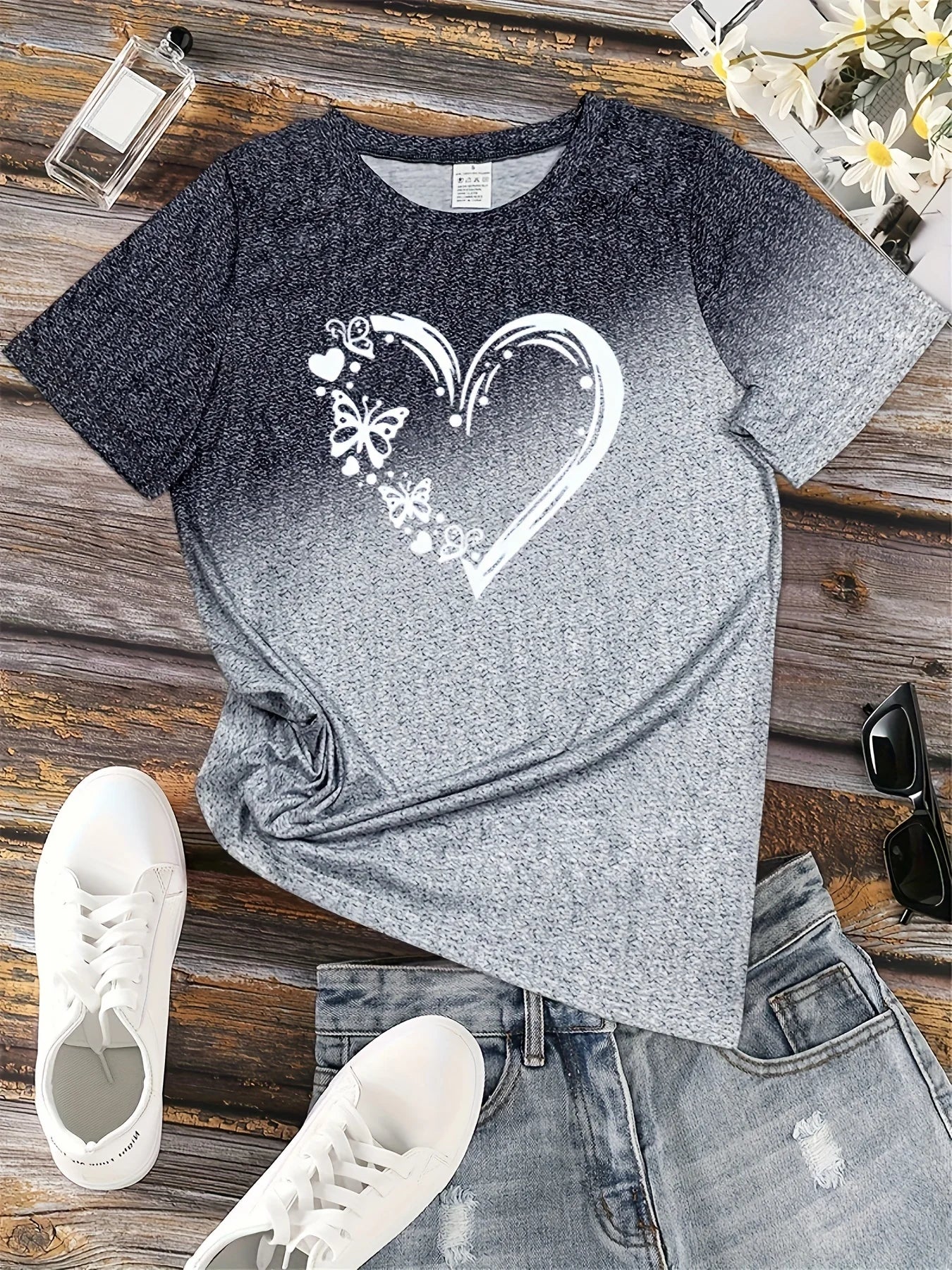 HeartBeat – Dámská oversized košile s potiskem srdce – Prodyšná a stylová