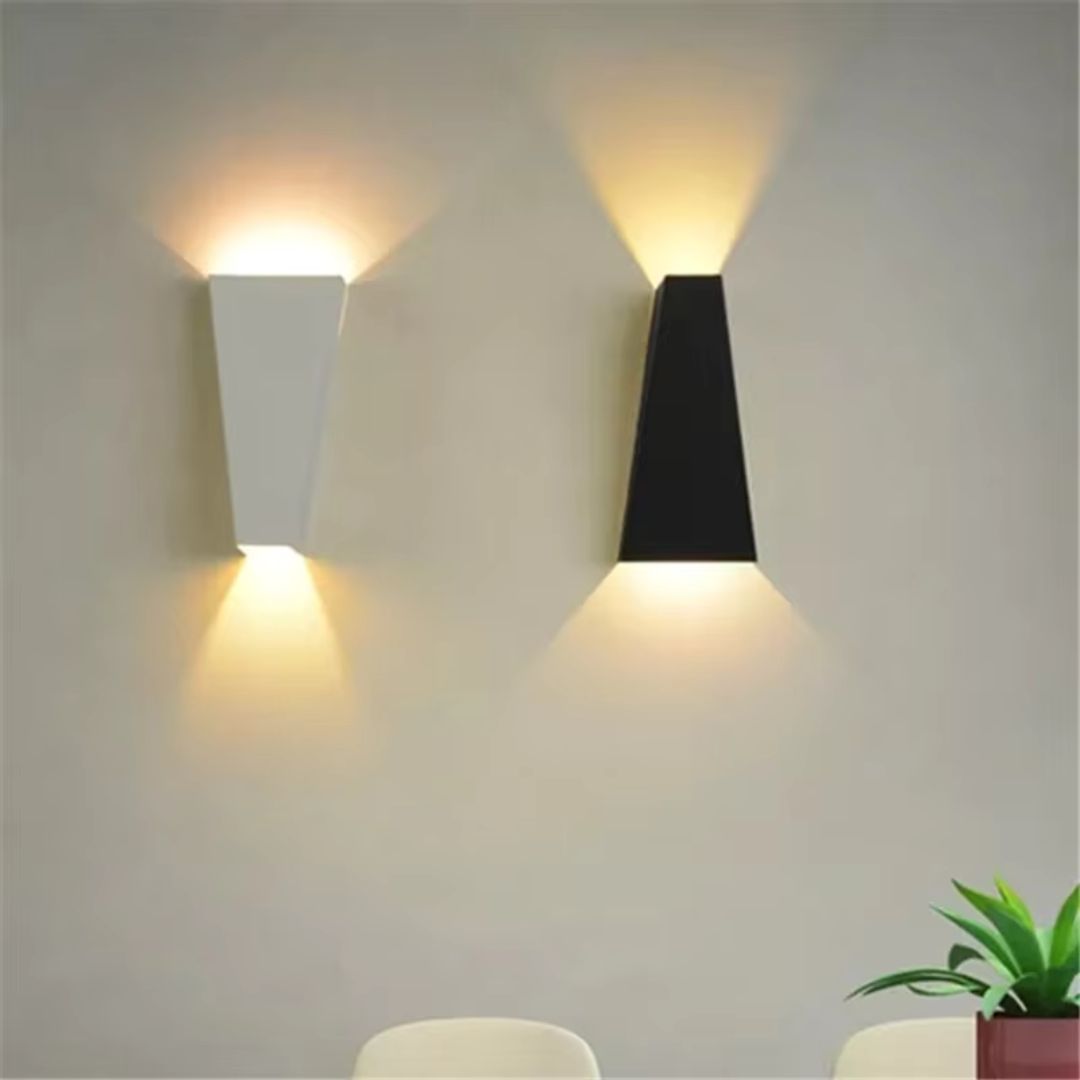 LumiFort - lampada da parete LED con design unico