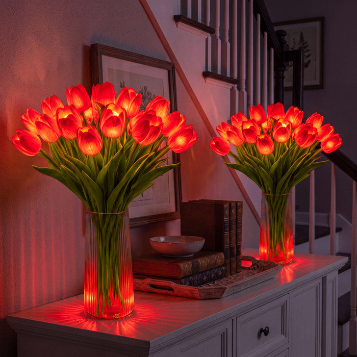Lampa s kyticí tulipánů a LED - umělé tulipány s teplým světlem ve čtyřech barvách