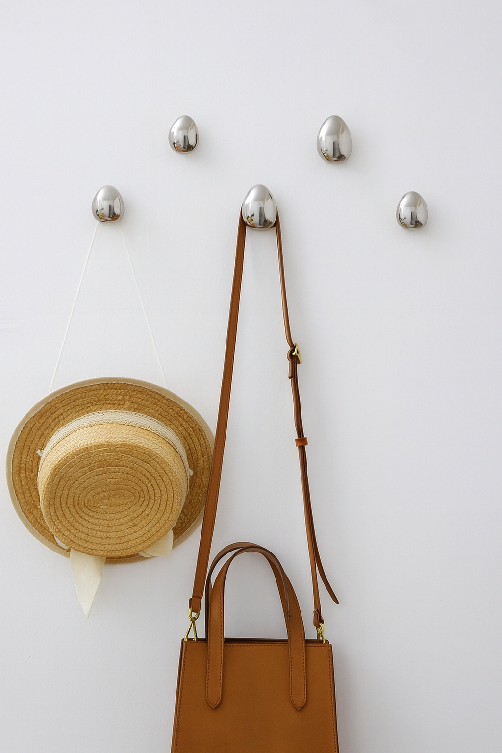 Lumora – nástenný háčik kvapka dažďa chróm, na lepenie alebo skrutkovanie