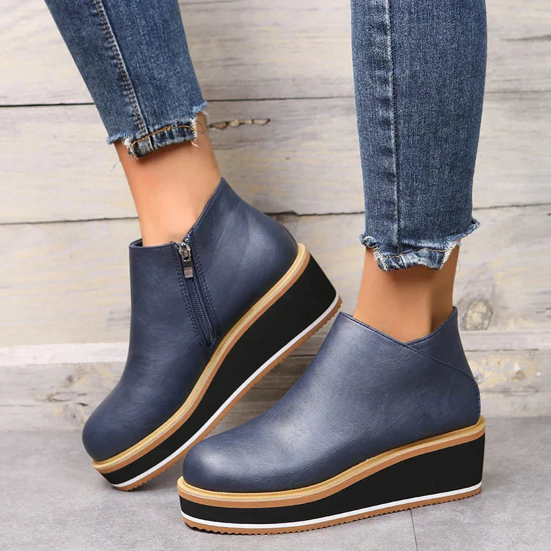 Monvida – Damen Stiefeletten mit Plateau und seitlichem Reißverschluss