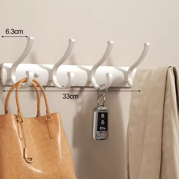 Magické nástenné háčiky – poriadok a štýl pre vašu kuchyňu bez vŕtania