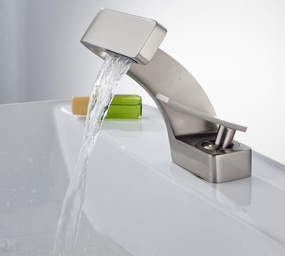 SleekFlow - Modern gebogen kraan voor maximaal comfort 3