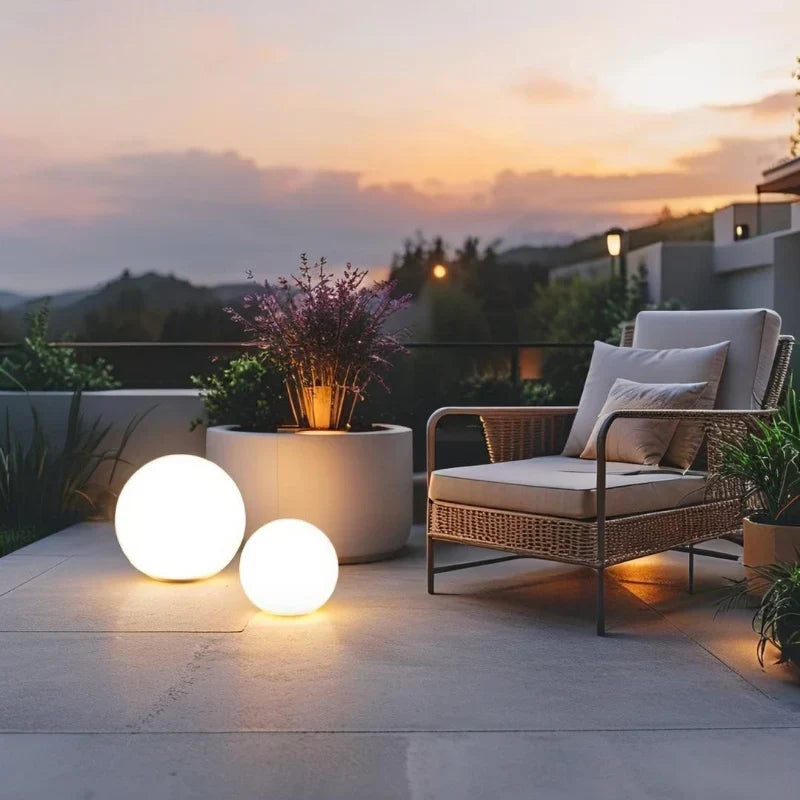 Spherical Garden Light 2