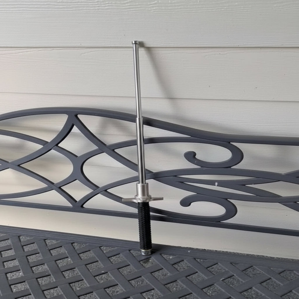 URBANGUARD PRO – Verstellbarer Wanderstock: Stabil und sicher 8