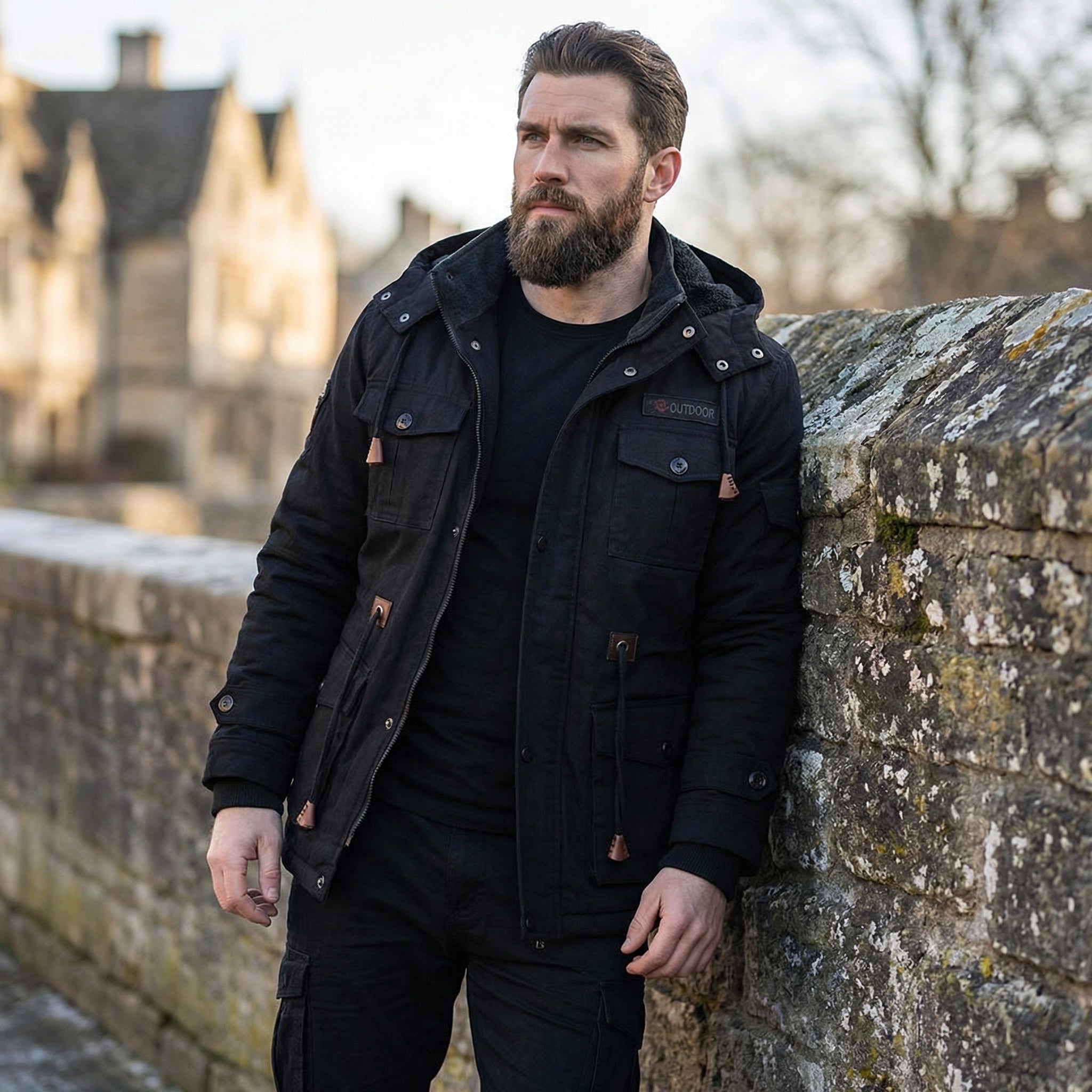 Pánská zimní bunda – teplá podšívka, stojáček a několik kapes pro každodenní nošení