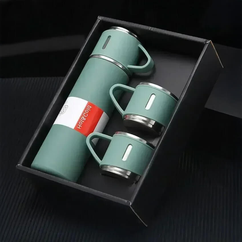 Bottiglia termica in acciaio inox isolata sottovuoto