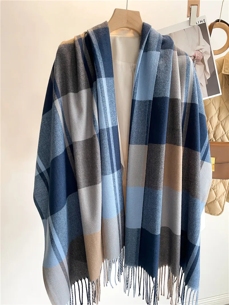 Módní kostkovaný dámský šál | Teplý šál pro stylové zimní outfity
