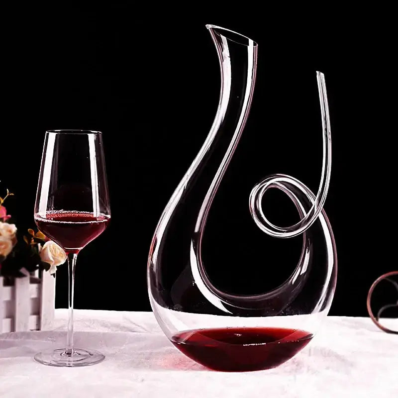 Weinkaraffe aus bleifreiem Kristallglas in eleganter Schwanenform, 1500 ml 0