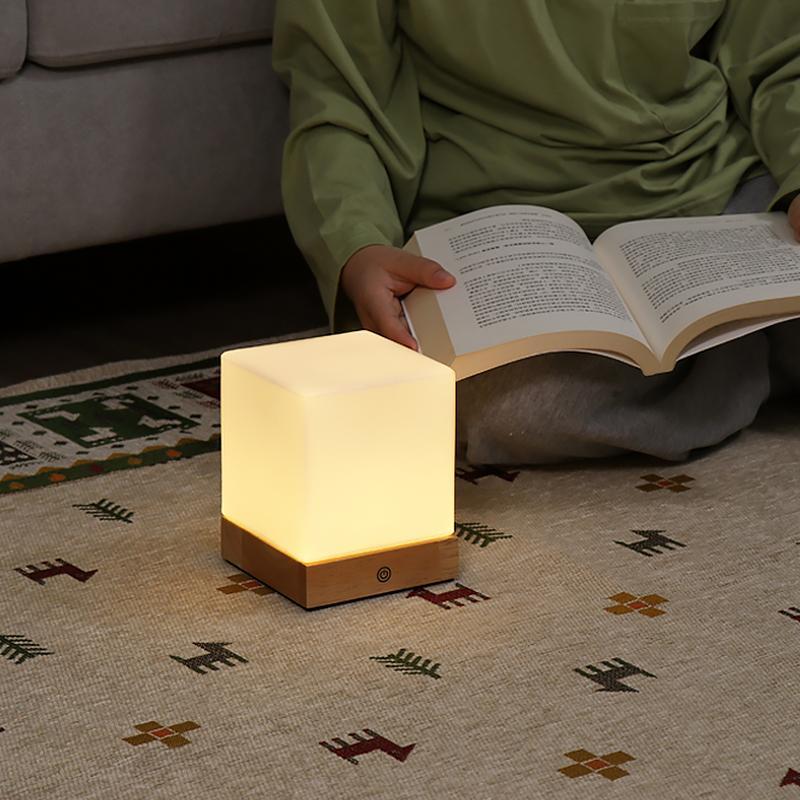 GlowCube - Batériovo napájané bezdrôtové LED stolové lampy pre severskú mini stolnú lampu