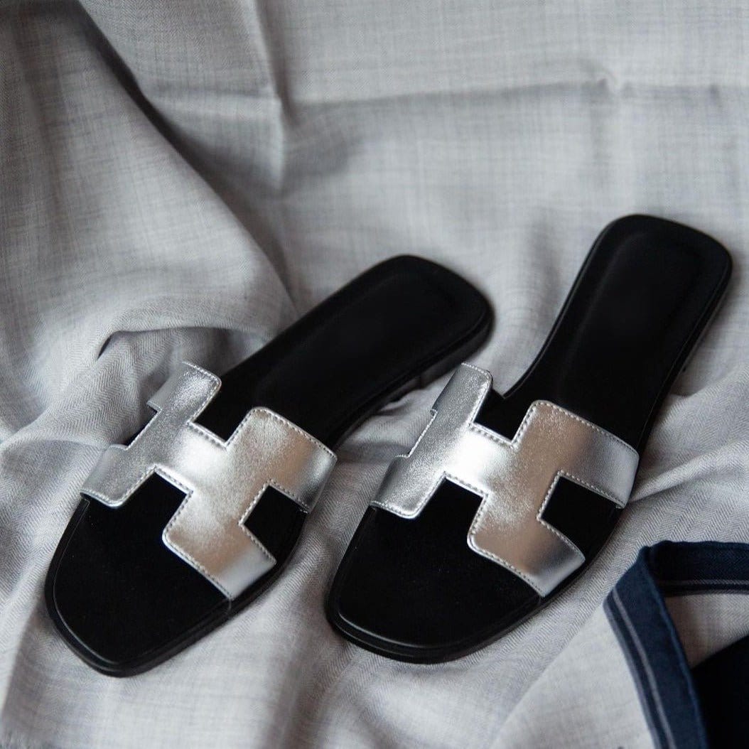 Bolendo Damen Slippers – Luxuriöse & Bequeme Sommer Schlappen aus Leder | Rutschfest & Elegant