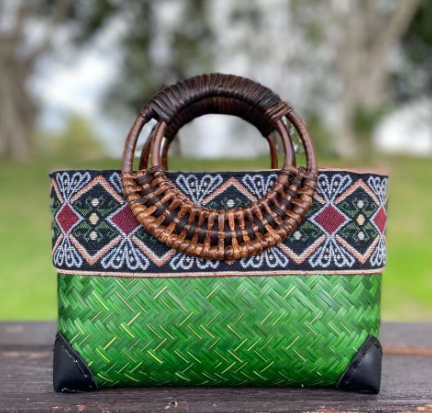 Devako Sakura | Sac à la mode en style plage et bohème en bambou tressé