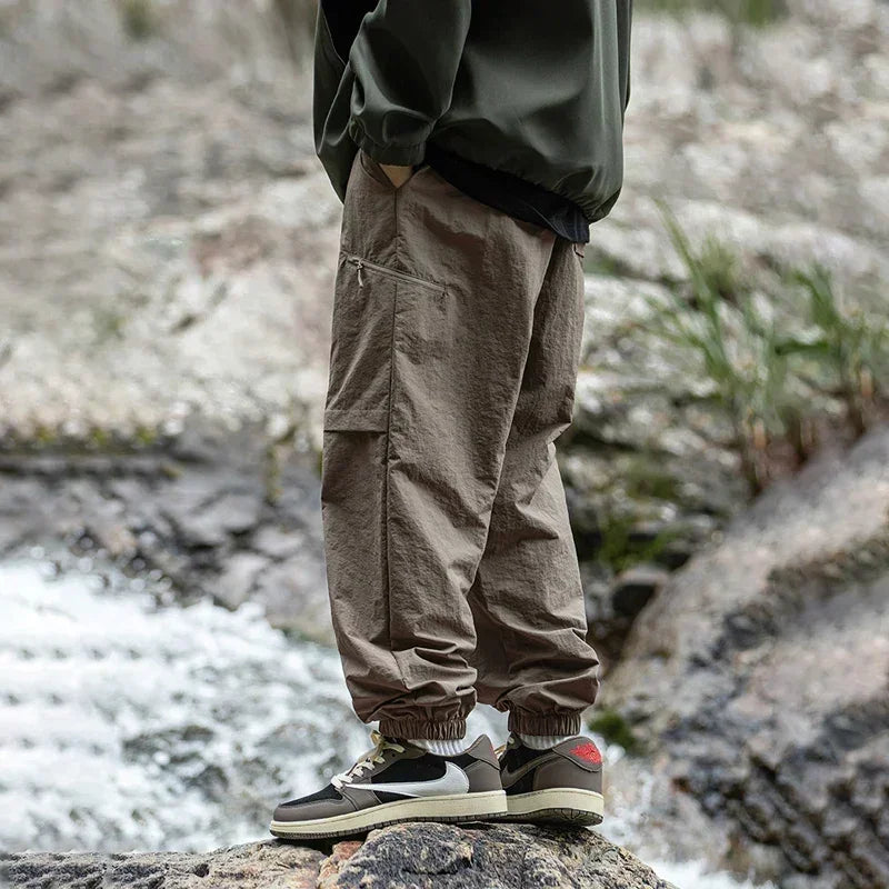 Pantaloni cargo impermeabili da uomo | Protezione e stile per i giorni di pioggia