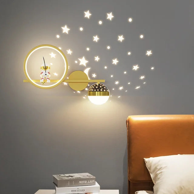 TinyGlow – Applique murale moderne pour enfants – Lumière douce & design adapté aux enfants