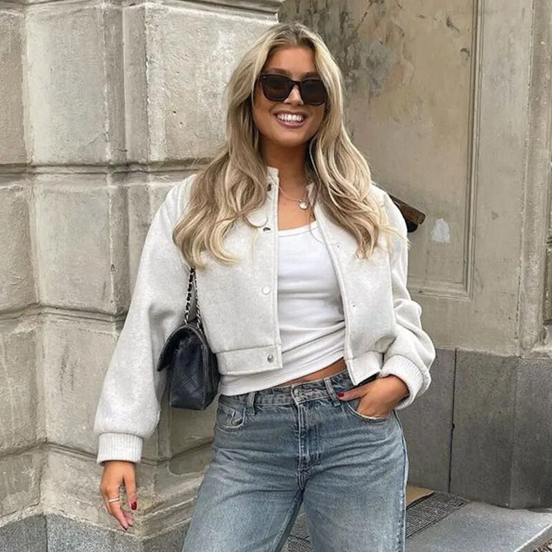 Wustina Jack | Chic kort uldjakke med lynlås til kvinder