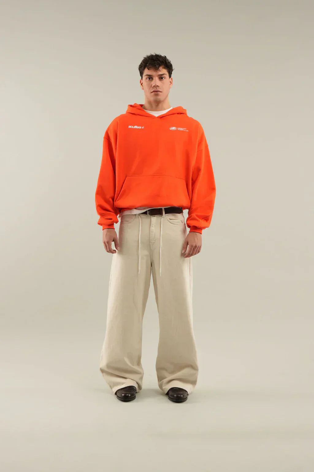 InnerGlow – Lotte Hoodie | Symbol für Selbstliebe & Zeitlosen Stil