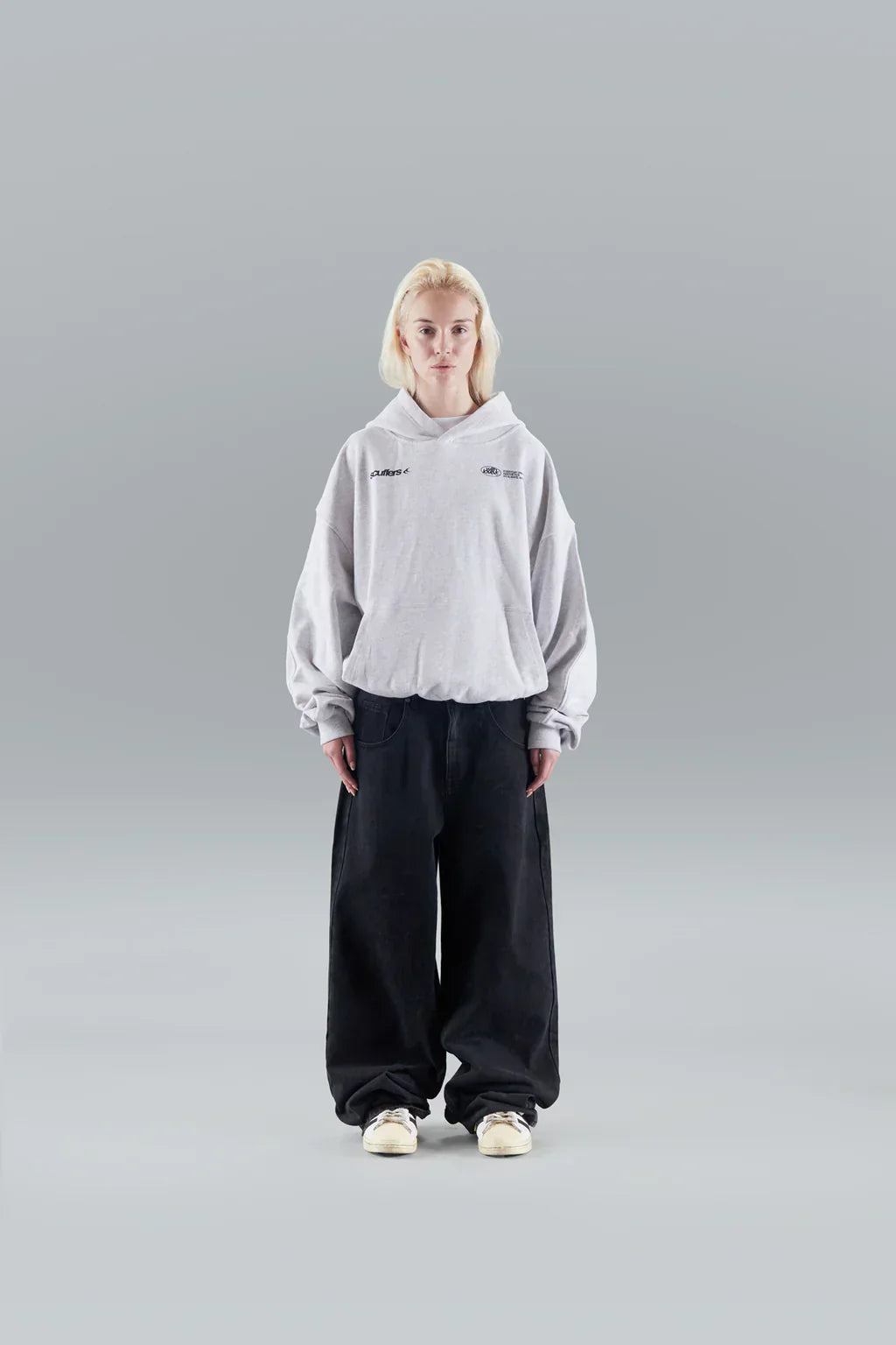 InnerGlow – Lotte Hoodie | Symbol für Selbstliebe & Zeitlosen Stil