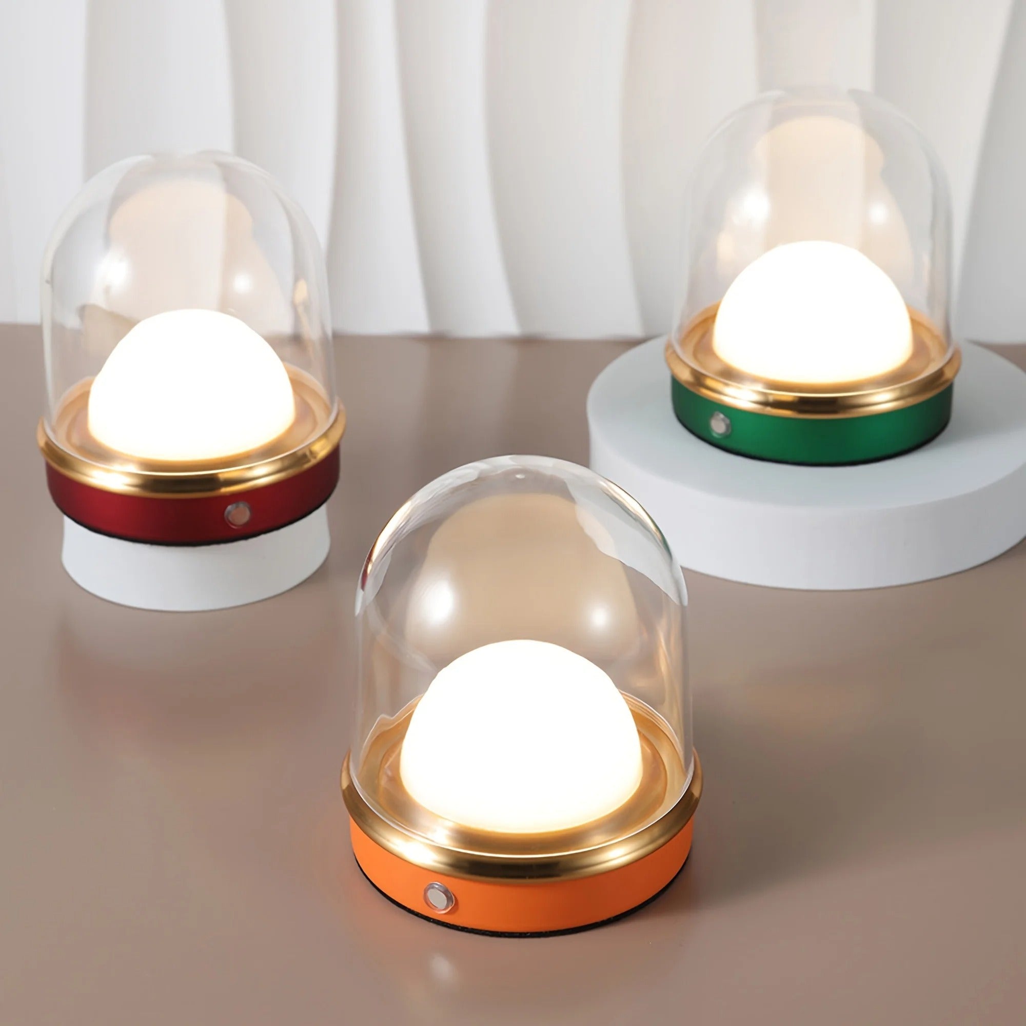 Lampada da tavolo semplice e creativa per atmosfere con sensore tattile
