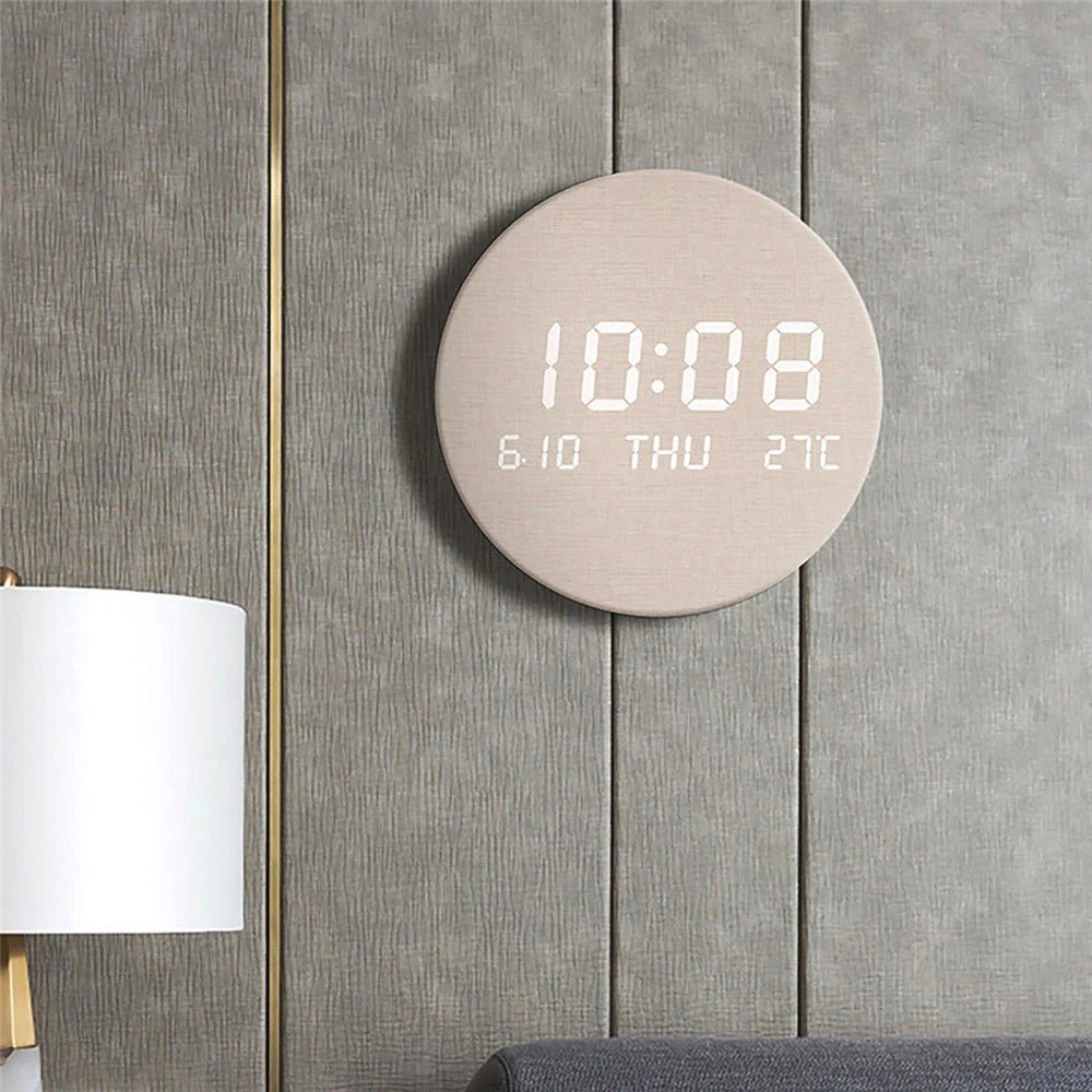 Svenna – Horloge murale scandinave – Design minimaliste numérique à piles