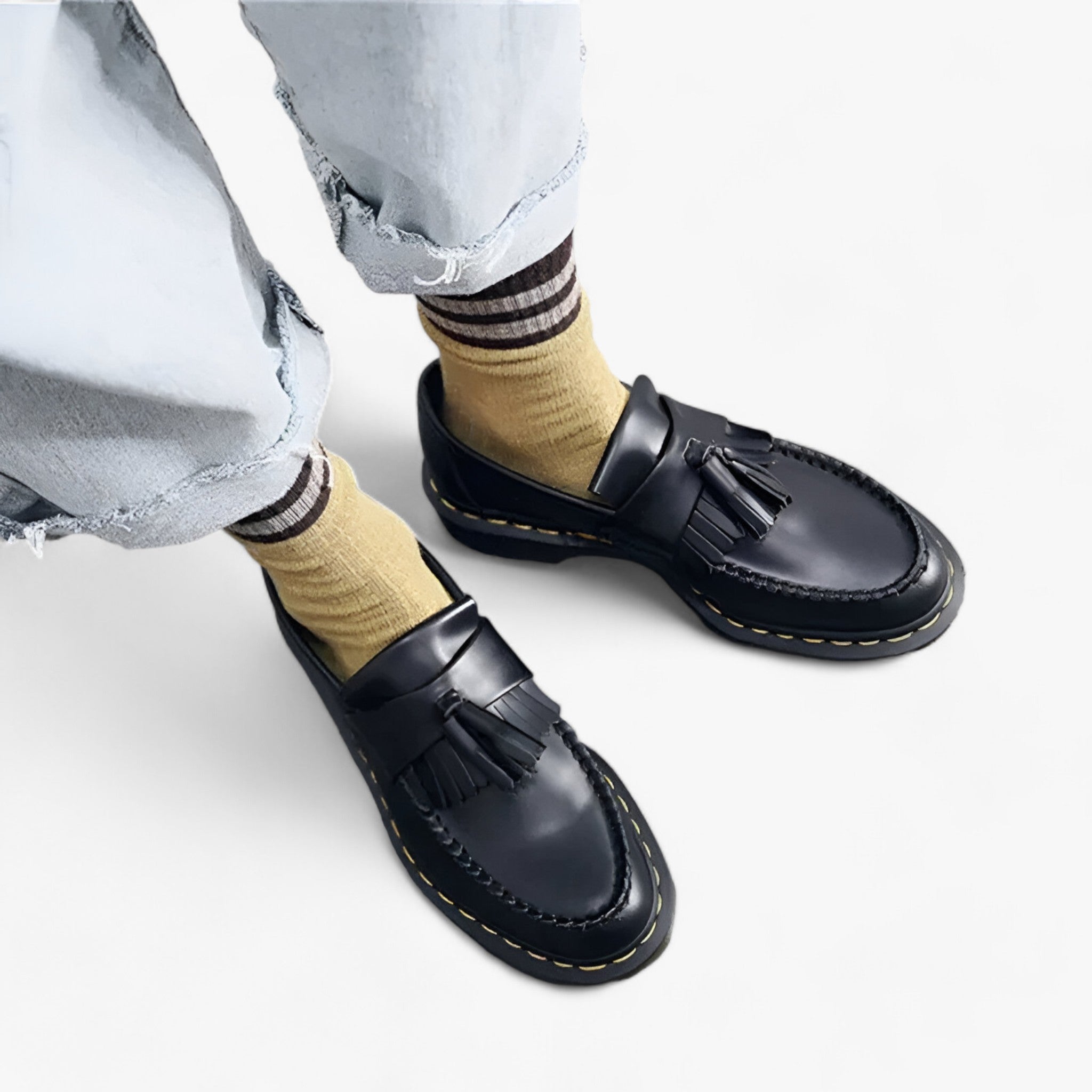Les mocassins classiques de Liam avec pompon - élégance intemporelle