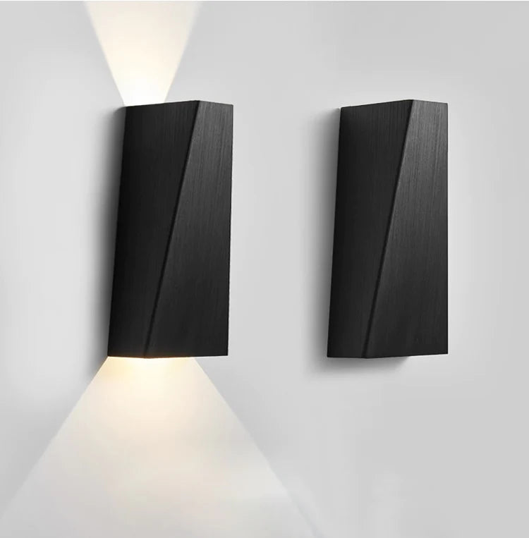 LumiFort - lampada da parete LED con design unico